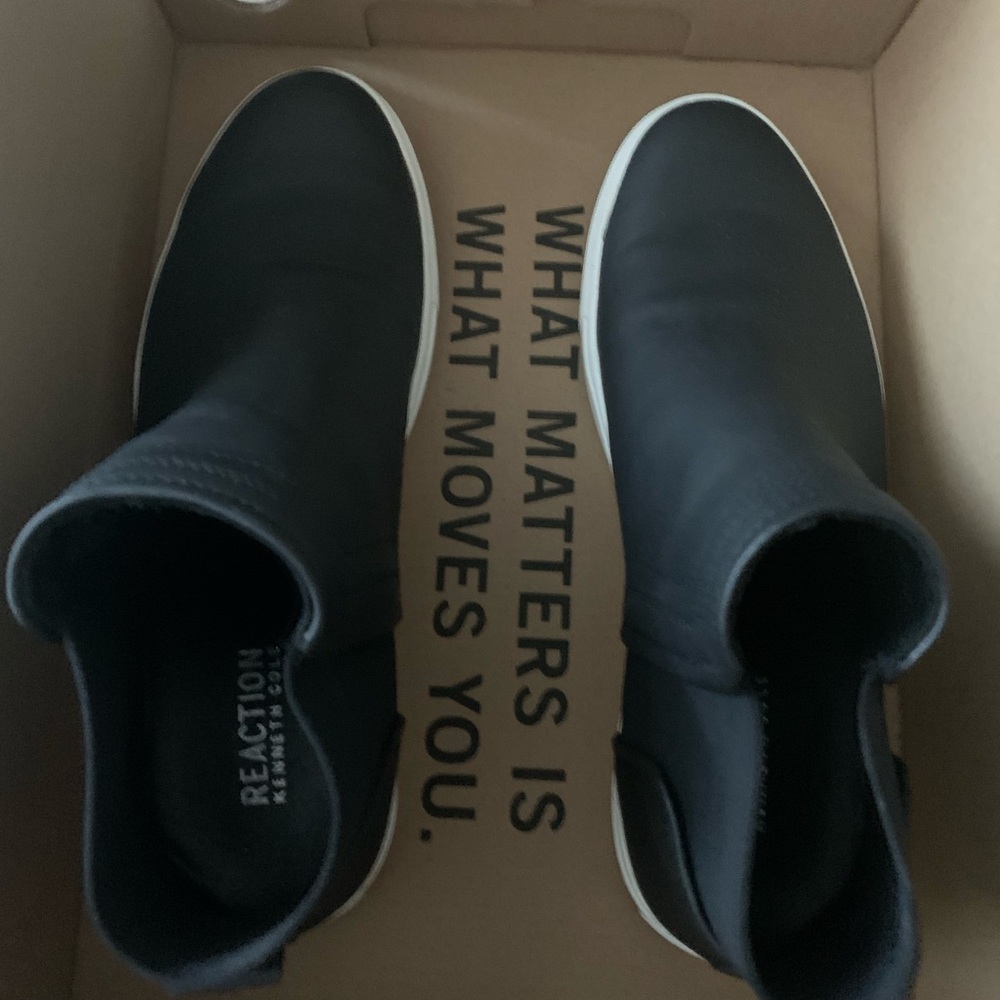 Kenneth Cole black Chelsea boot.